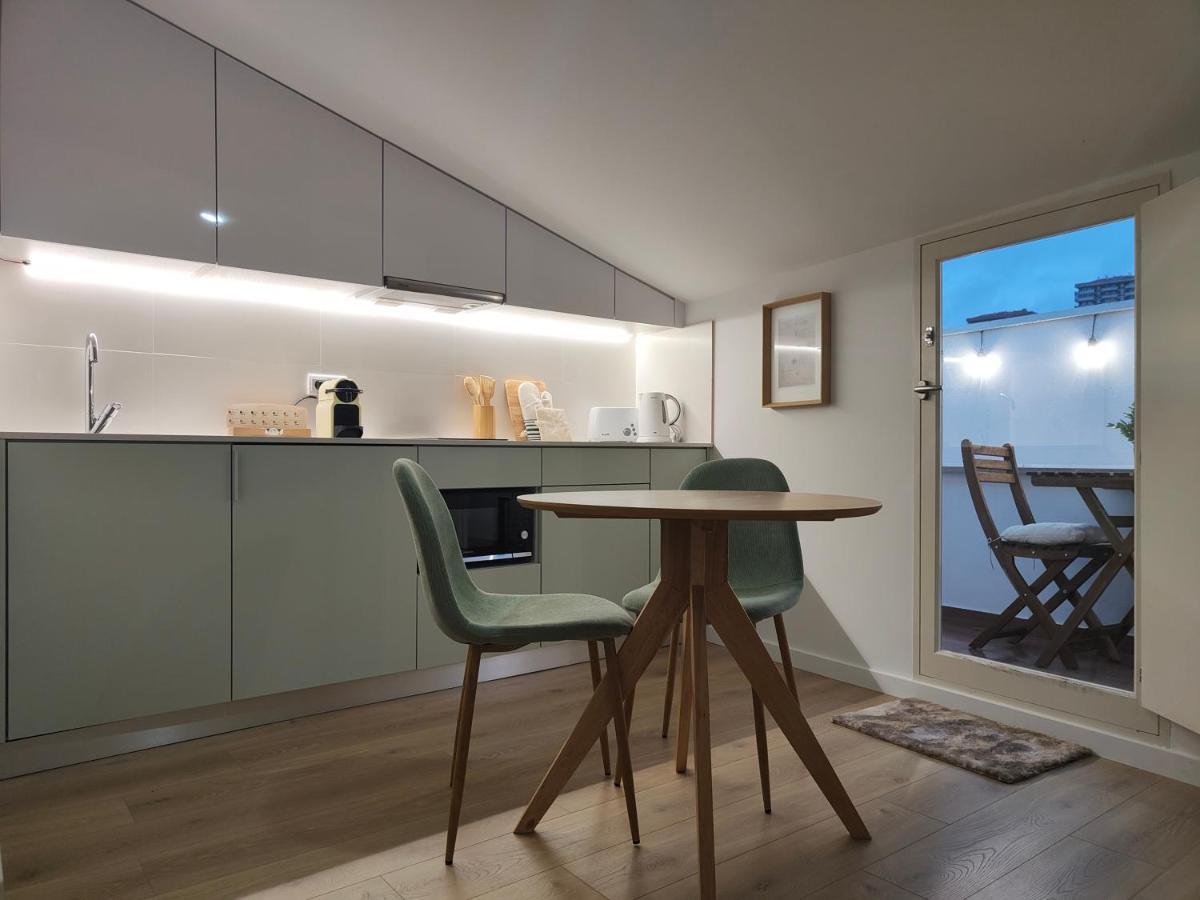 Wood Essence Apartment - Cozy Balcony Coimbra Exterior foto